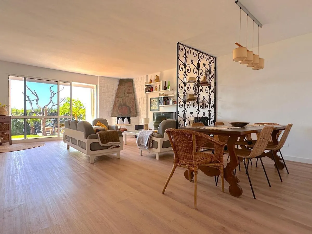 Prázdninový dům Villa Alboran Beachfront 9Pax Torre de Benagalbon