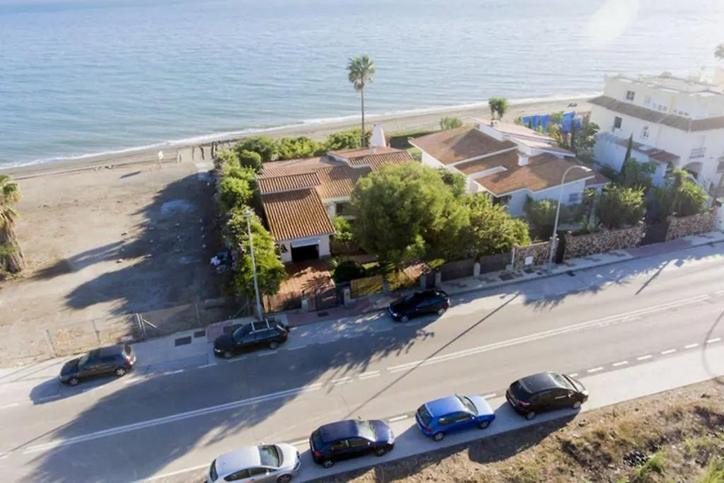 Villa Alboran Beachfront 9Pax Torre de Benagalbοn